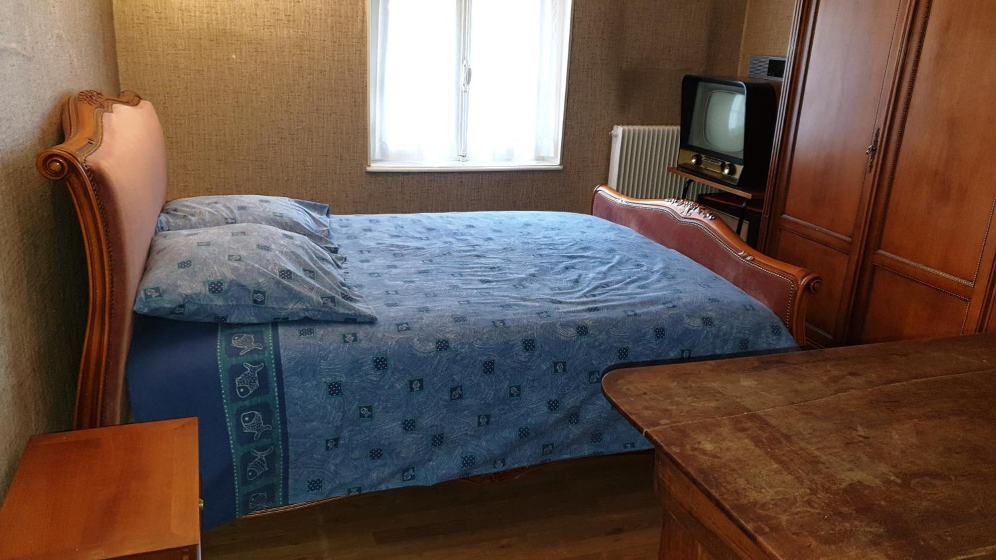 Les Chambres Chez David Riom Bagian luar foto