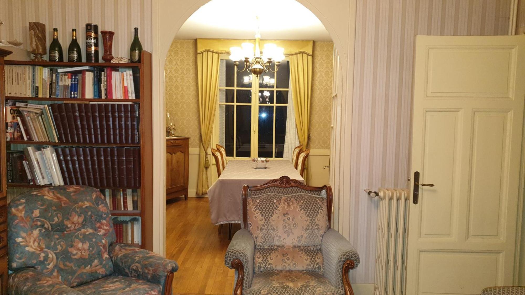 Les Chambres Chez David Riom Bagian luar foto