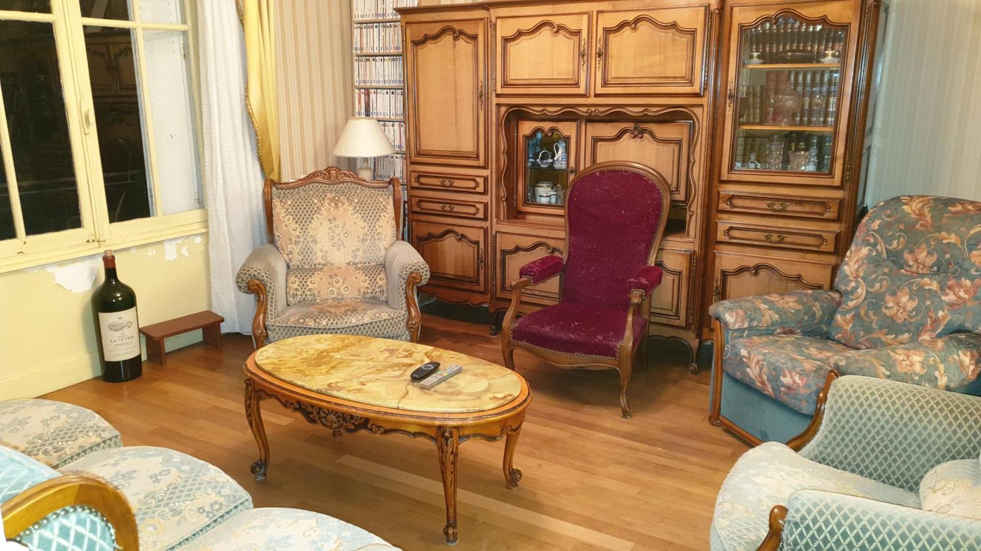 Les Chambres Chez David Riom Bagian luar foto